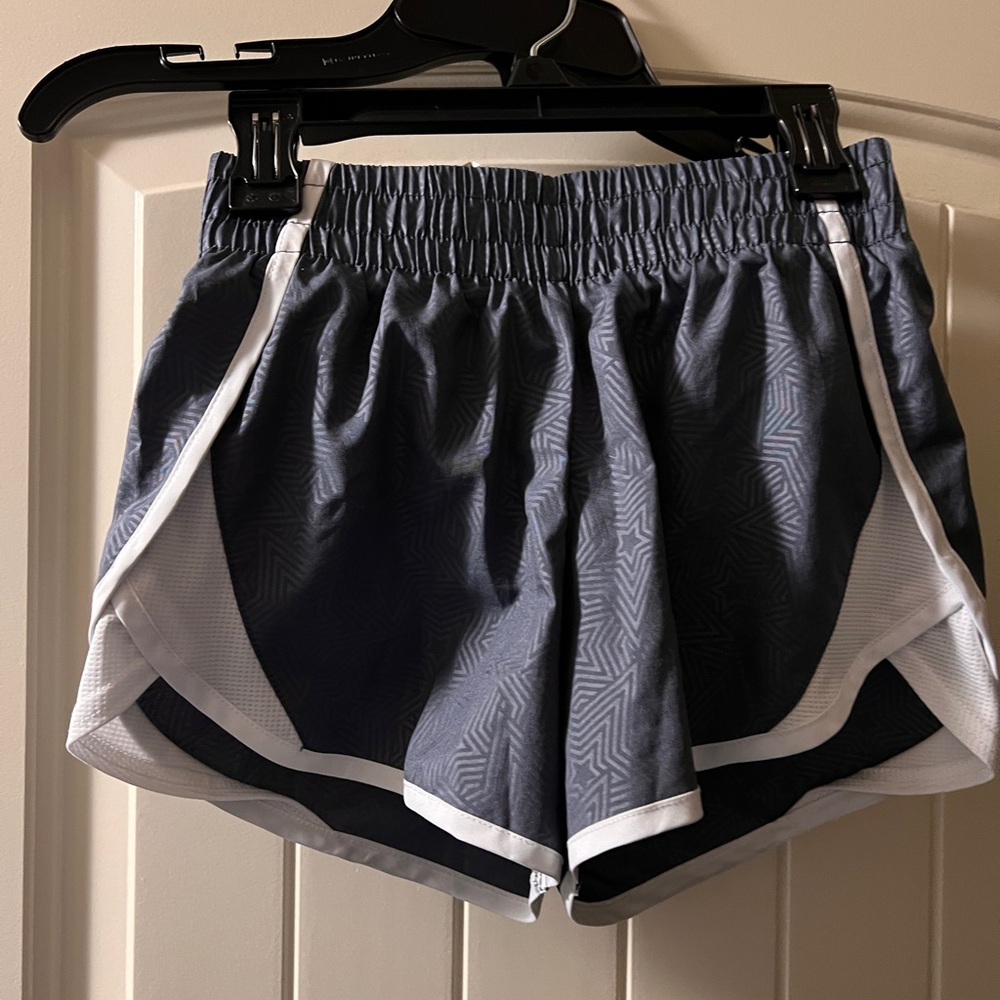 Stylish Gray Girls 7-8 Athletic Shorts